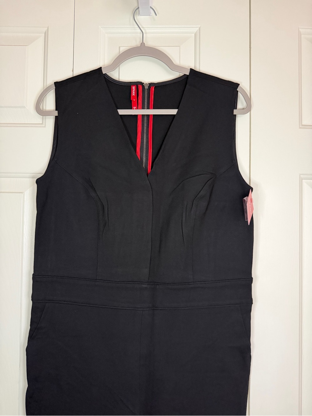 NWT Spanx The Perfect Sleeveless V-Neck Jumpsuit - Black - Size L